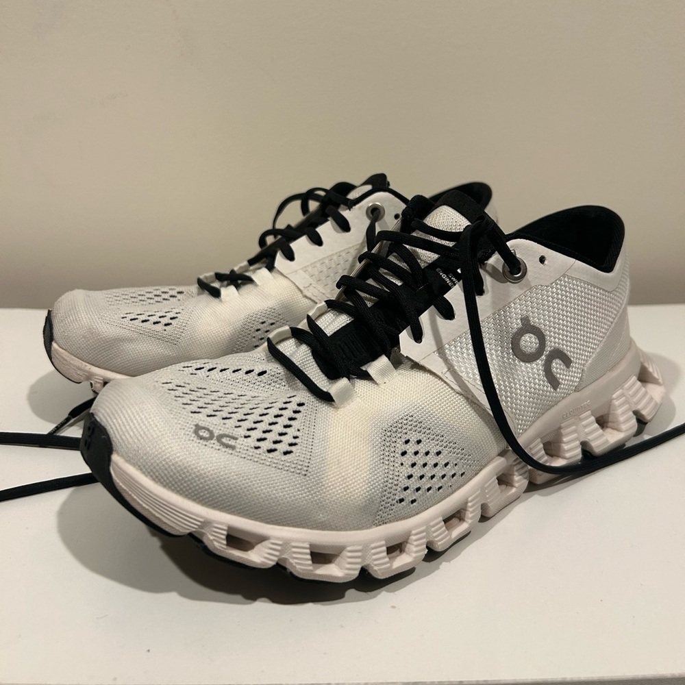 On Running Cloud X Women’s Shoes White